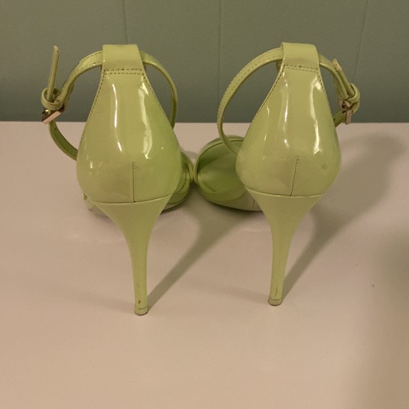 Aldo Strappy Heels (US 9) - Picture 4 of 4